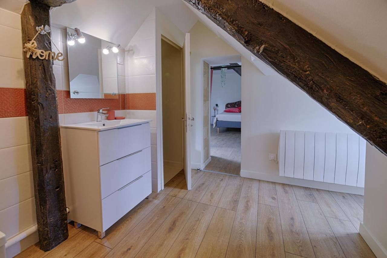 Duplex Le Louisels Lägenhet Bayeux Exteriör bild