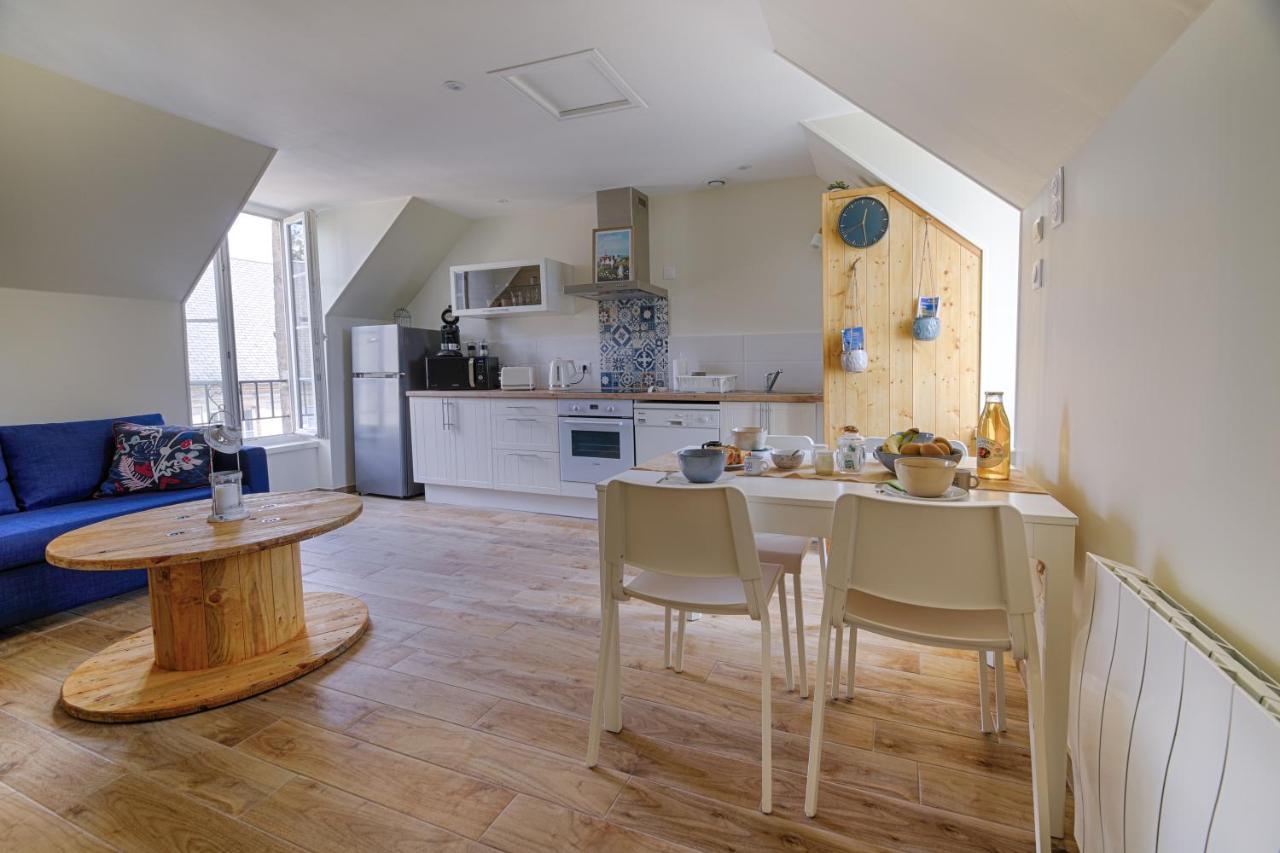 Duplex Le Louisels Lägenhet Bayeux Exteriör bild